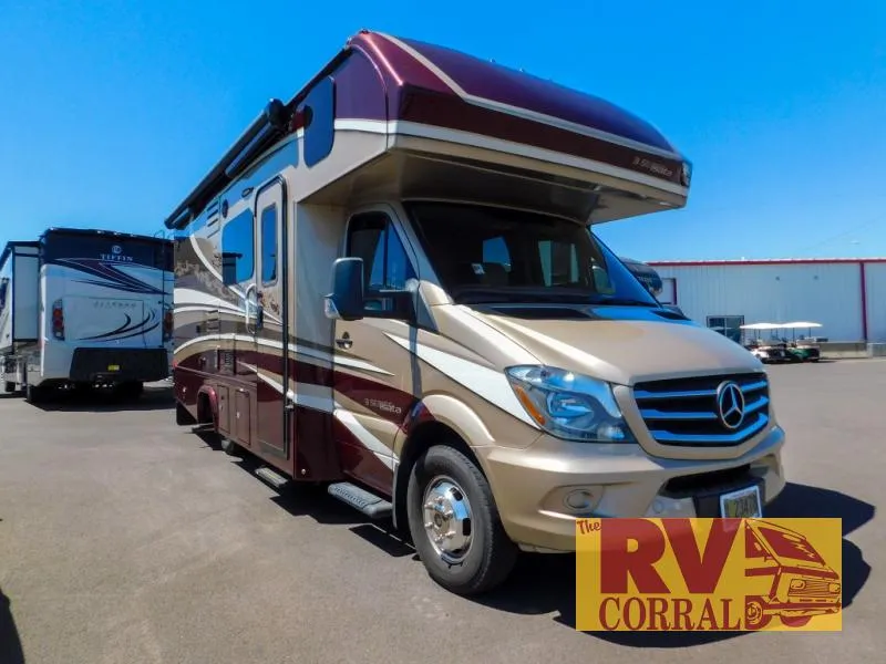 2019 Dynamax Corp Isata 3 24FW - Photo 2
