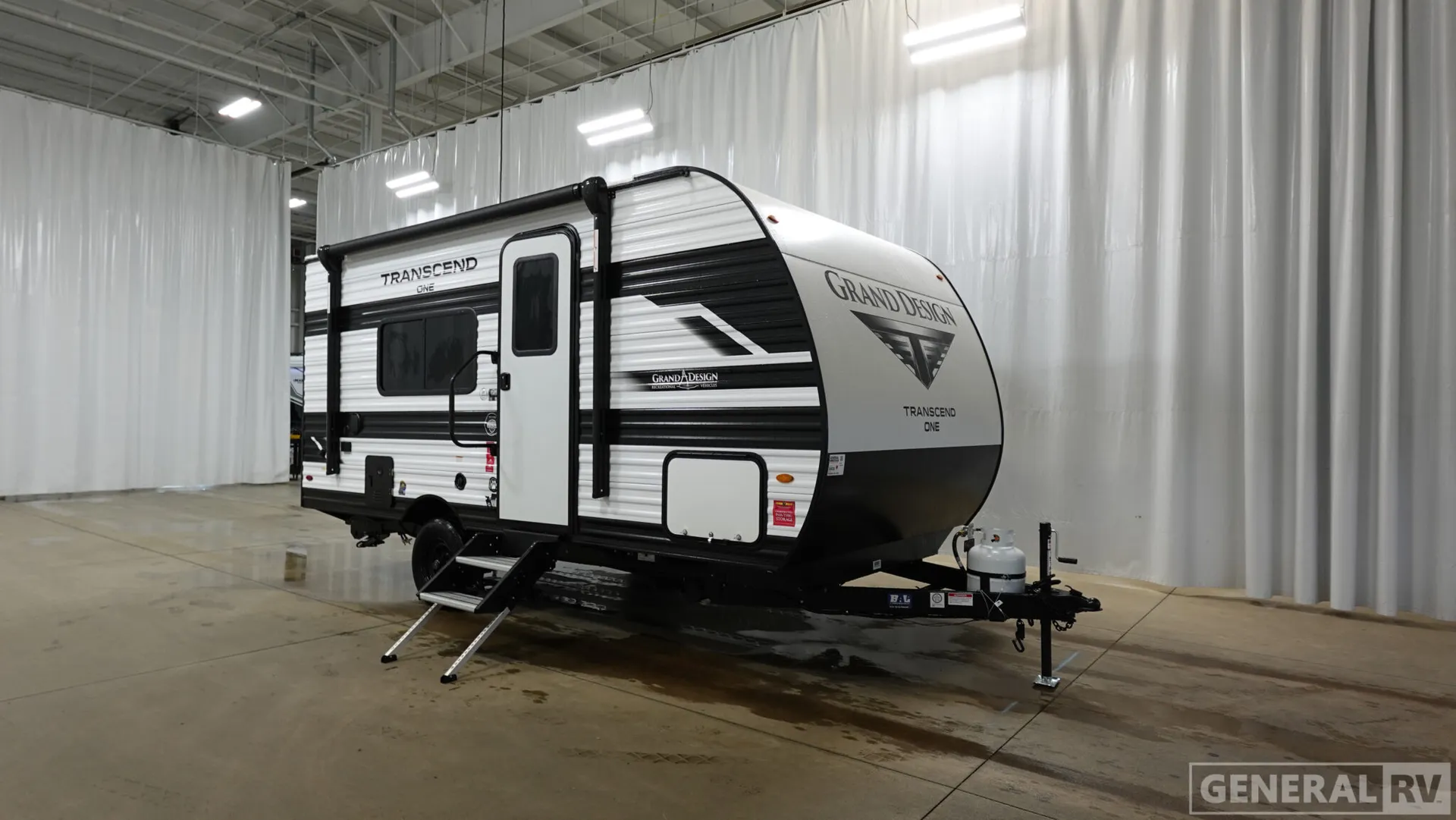 2026 Grand Design Transcend One 151RB - Photo 2