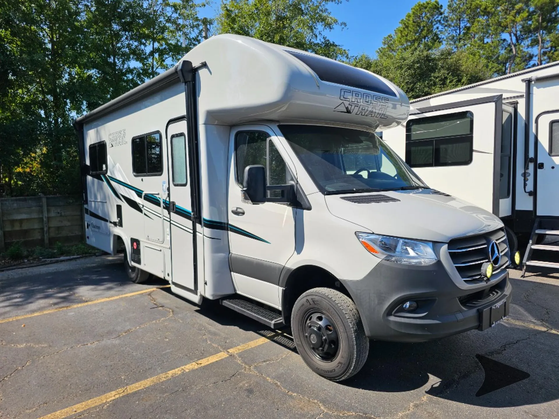 2025 Coachmen Cross Trail XLS 24FL - Photo 2