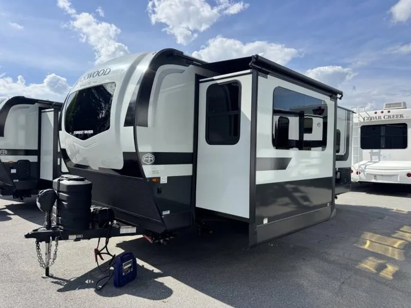 2026 Forest River Rockwood Mini Lite 2506FK - Photo 4