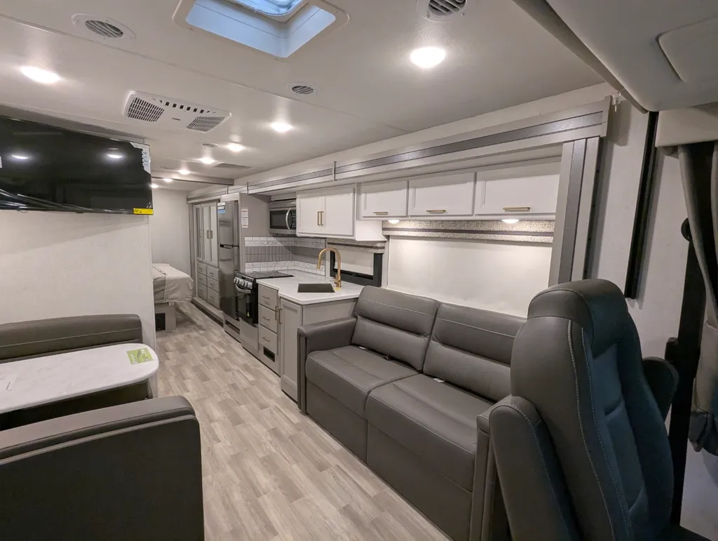 2026 Thor Motor Coach Windsport 29L, Photos photo 9
