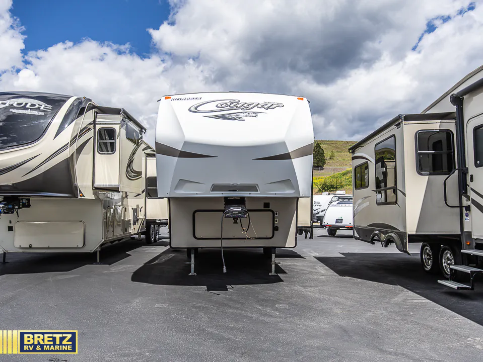 2017 Keystone RV Cougar Half-Ton Series 246RLSWE - Photo 3