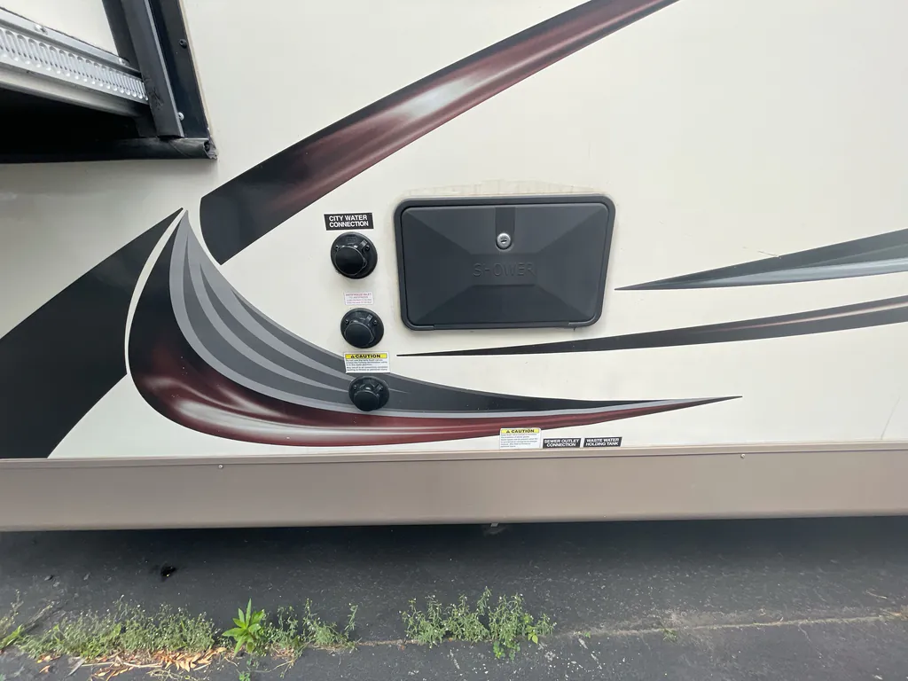 2016 Forest River Rockwood Ultra Lite 2904WS, Photos photo 28