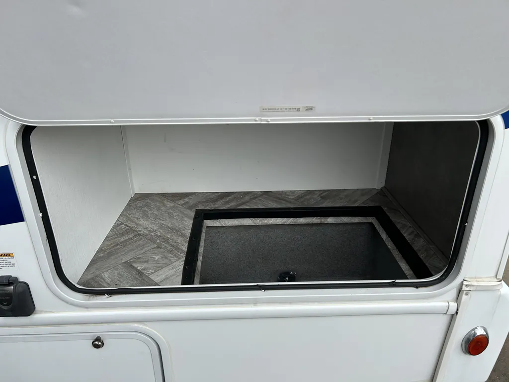 2021 Forest River Sunseeker TS2380, Photos photo 28