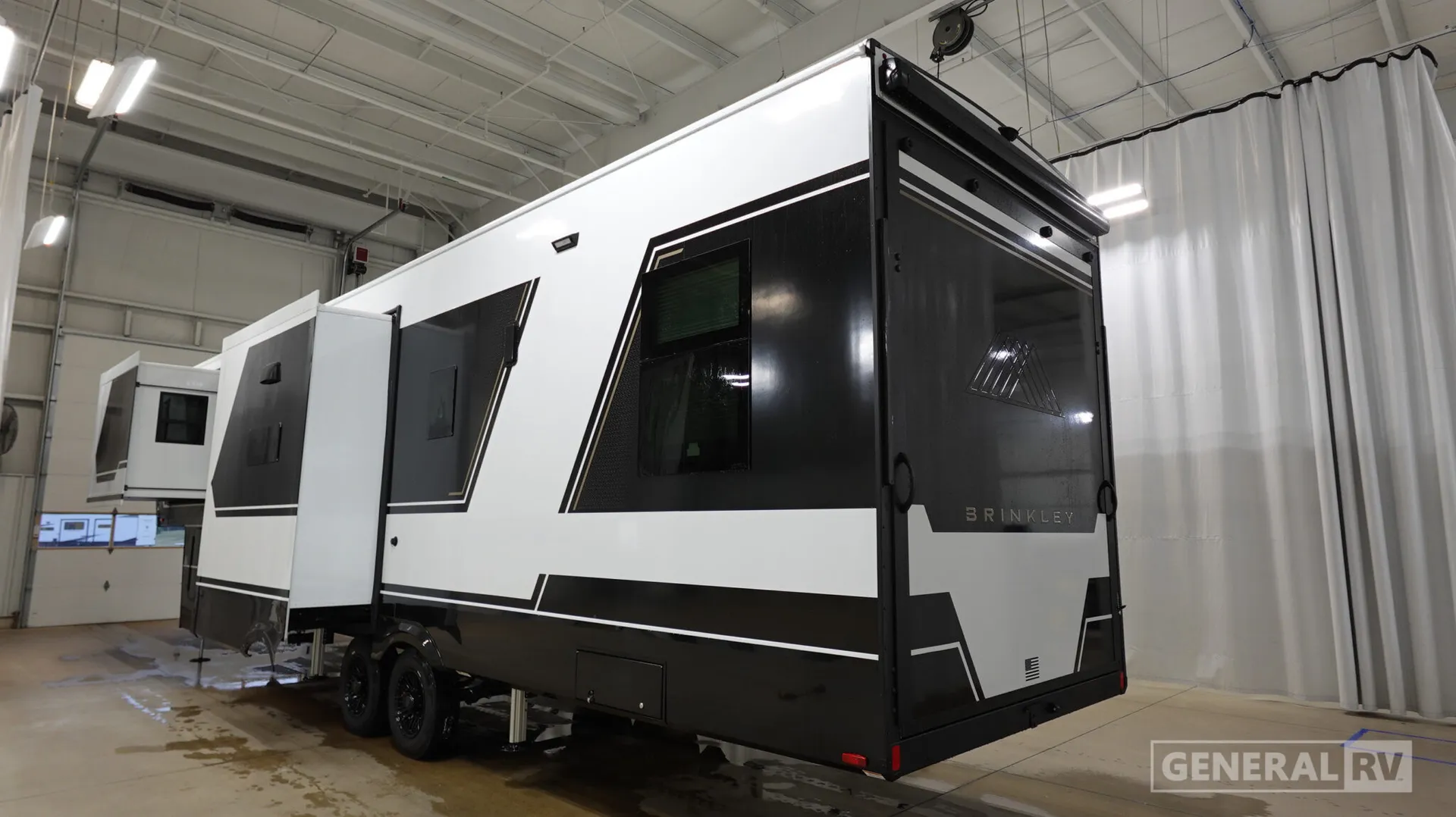 2026 Brinkley Model G 3500 - Photo 4