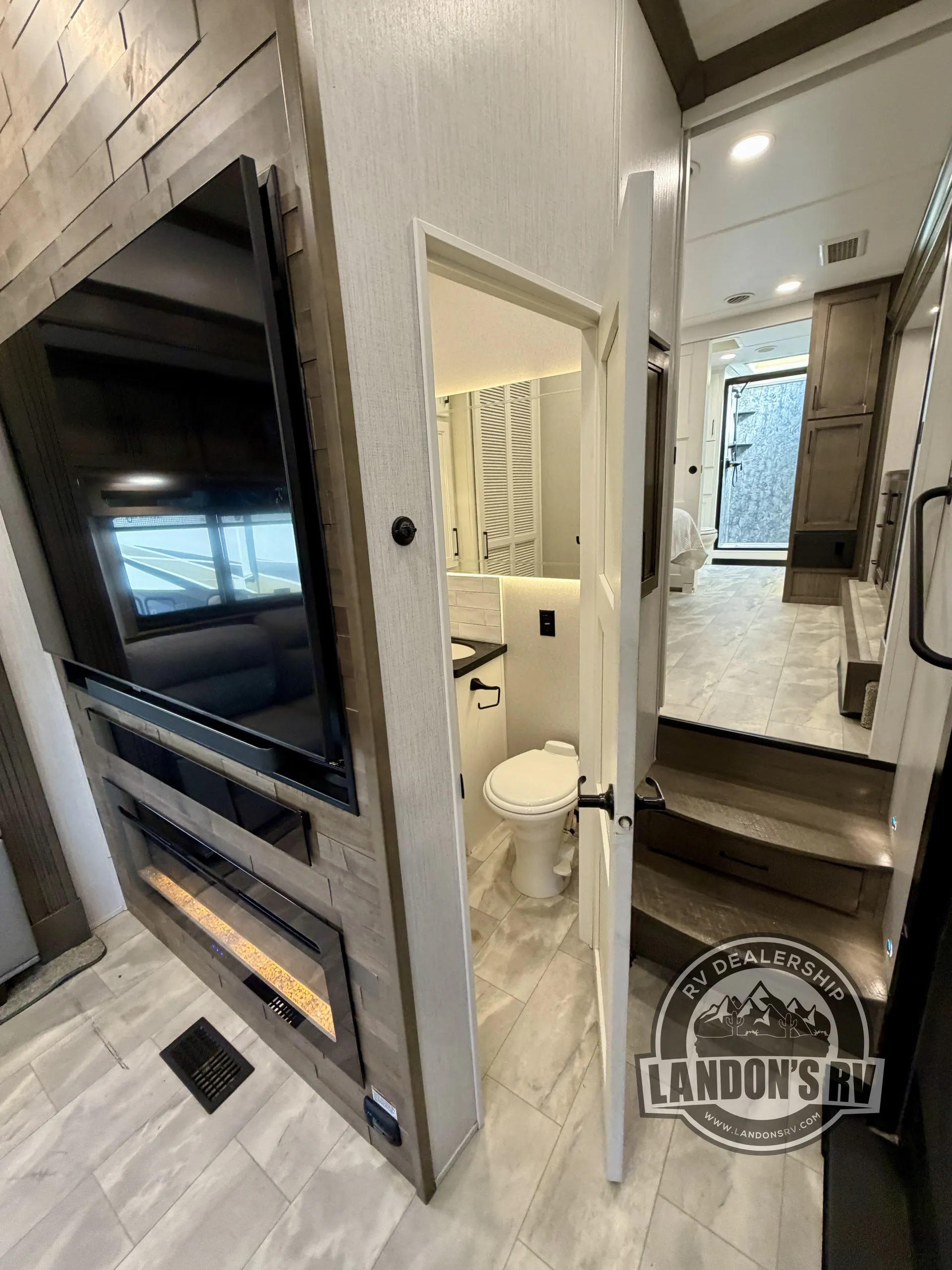 2023 Forest River RiverStone 39RKFB — Photo 7
