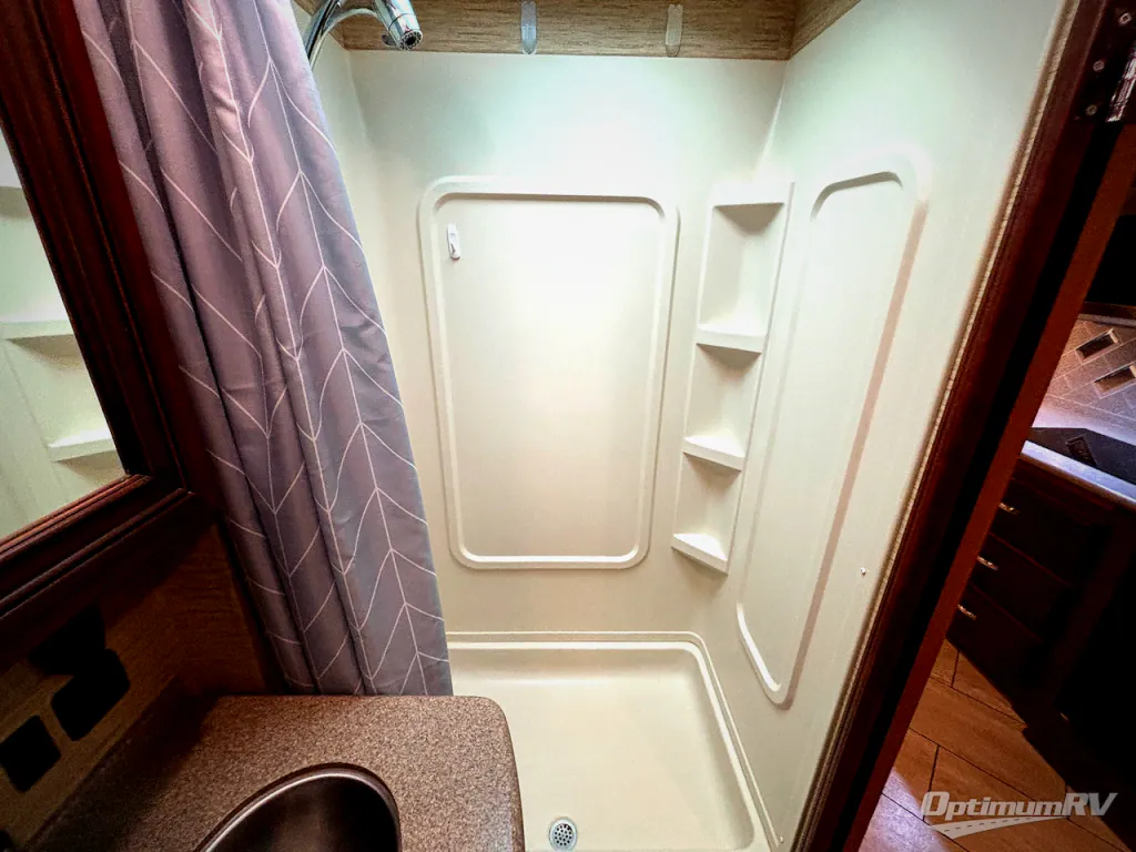 2018 Newmar Bay Star 3518, Photos photo 17