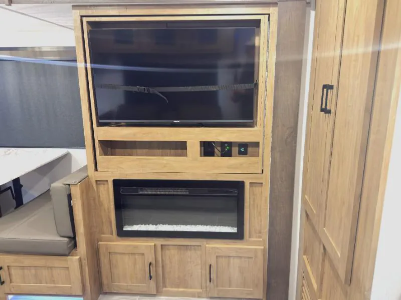 2024 Coachmen Freedom Express Ultra Lite 274RKS, Photos photo 7