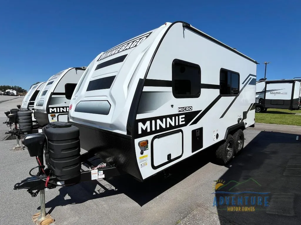 2025 Winnebago Micro Minnie 1720FB - Photo 2