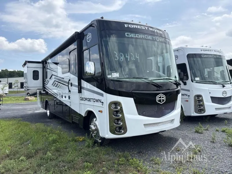 2027 Forest River Georgetown 5 Series GT5 31L5 - Photo 2