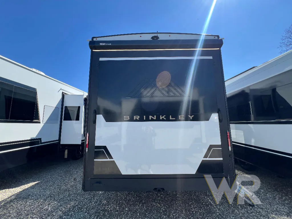 2026 Brinkley Model Z 3420, Photos photo 8
