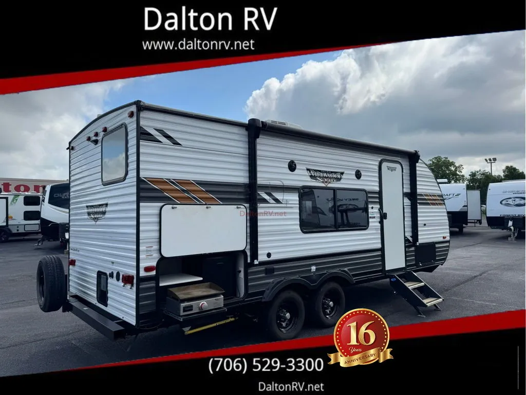 2022 Forest River Wildwood X-Lite 19DBXL - Photo 2