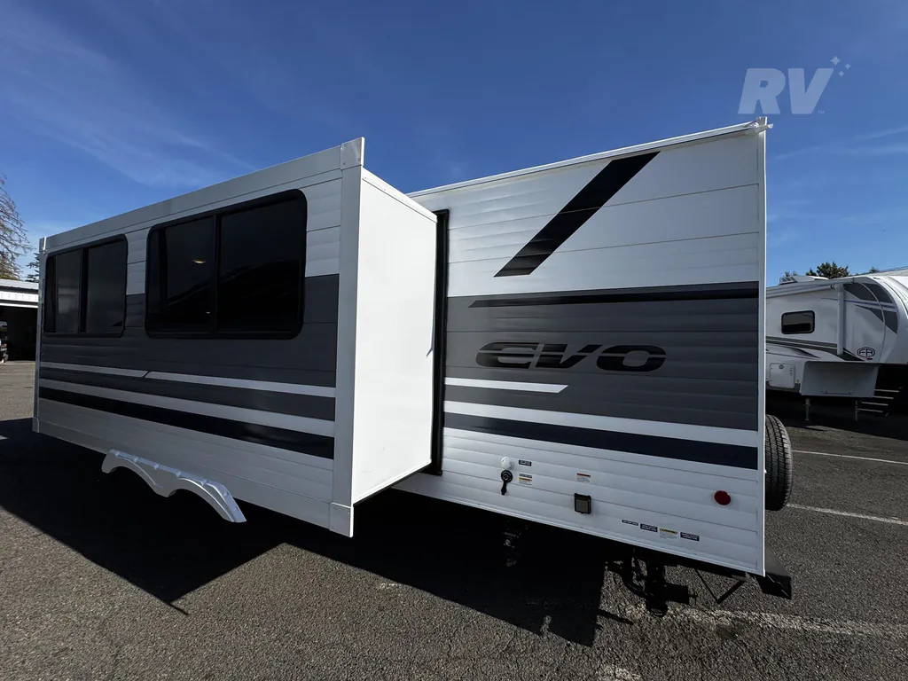 2027 Forest River EVO Lite 25ICE, Photos photo 4
