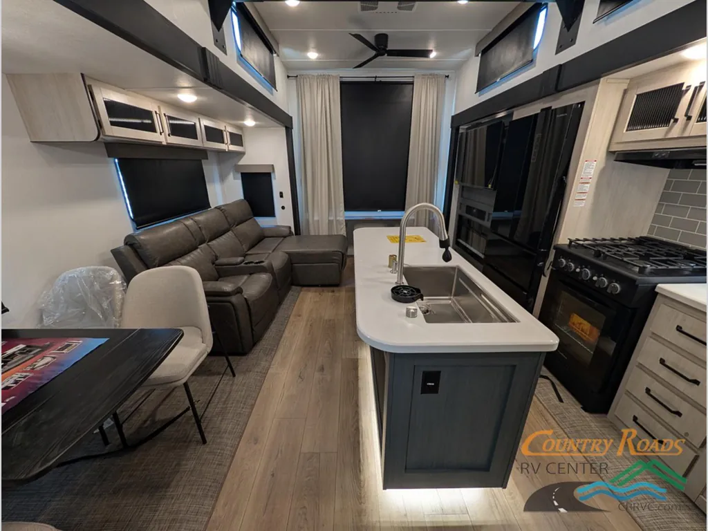 2026 Forest River Puma Vista 422LFT, Photos photo 11