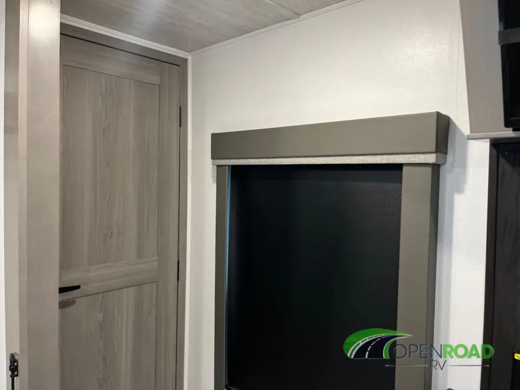 2022 Keystone Montana 3763BP, Photos photo 29