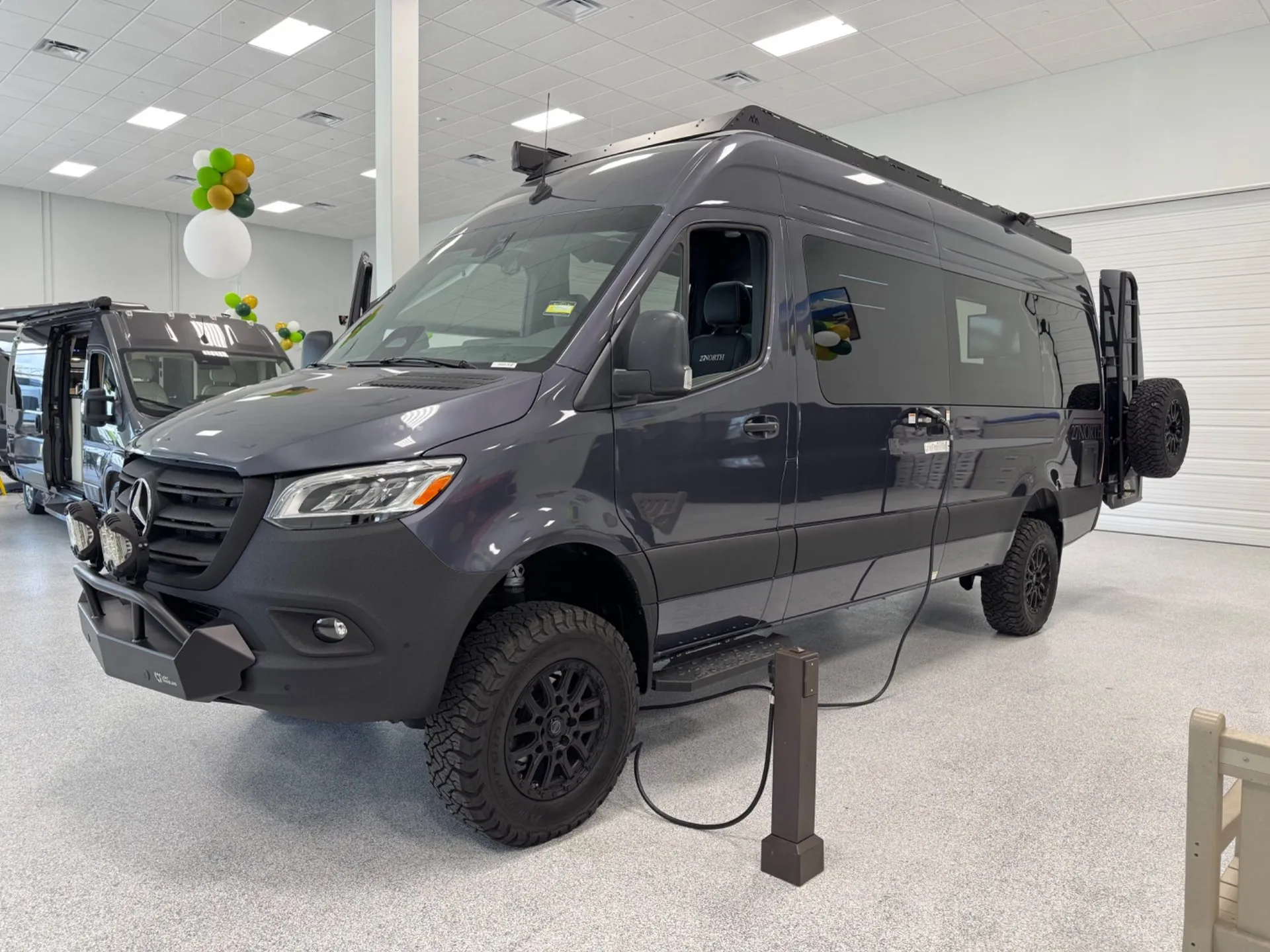 2026 27North Adventure Vans VENTURE X - Photo 2