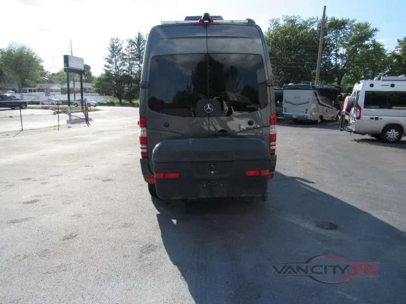 2019 EHGNA Roadtrek SS Agile - Photo 3