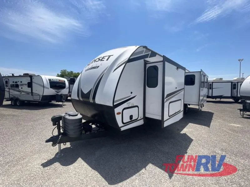 2023 CrossRoads Sunset Trail Super Lite 309RK - Photo 4