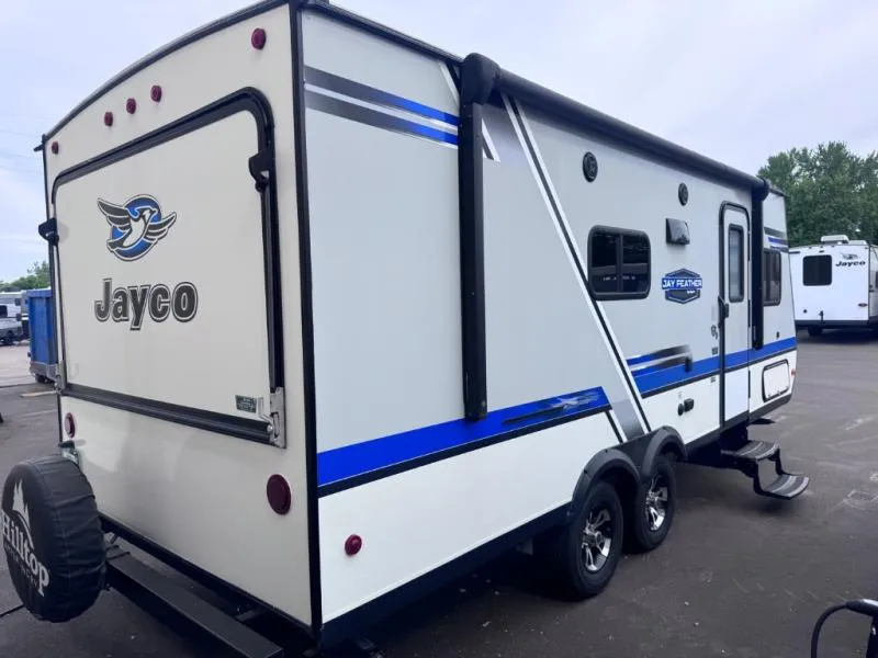 2018 Jayco Jay Feather 23B - Photo 4
