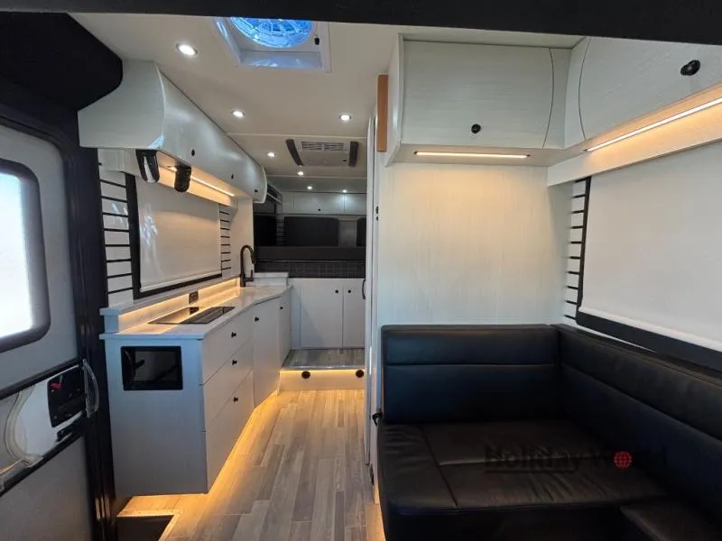 2025 PLEASEURE WAY Plateau XLTS - Photo 3