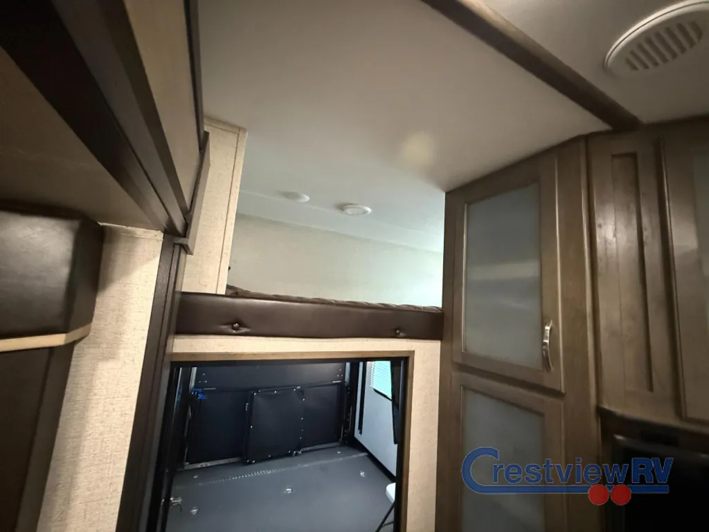 2020 Dutchmen Voltage Triton 3551, Photos photo 17