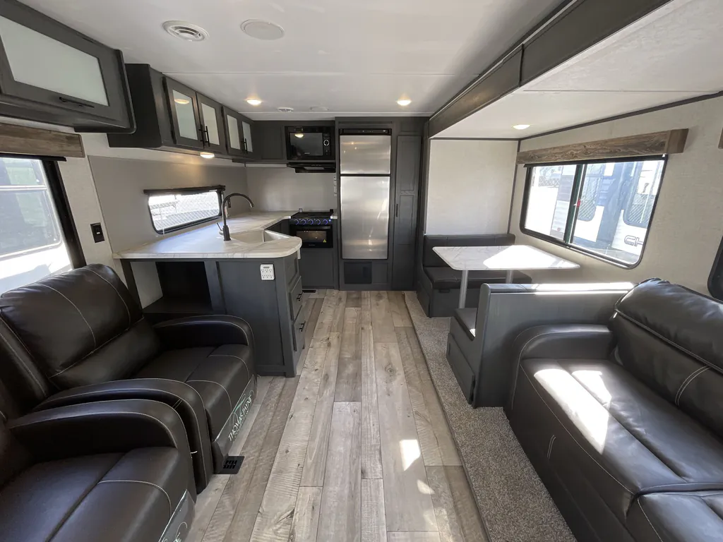 2022 Dutchmen Aspen Trail 2880RKS, Photos photo 3