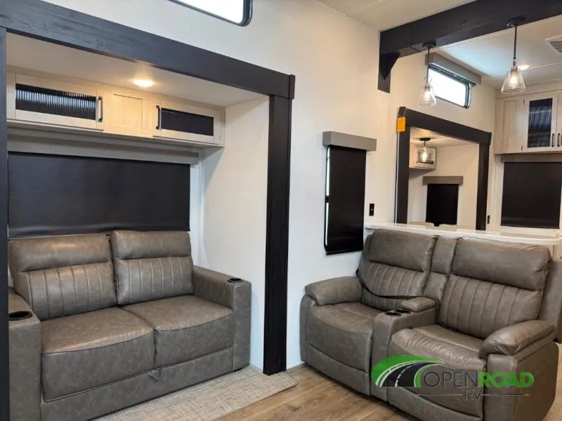 2027 Forest River Puma Vista 403LFT - Photo 4