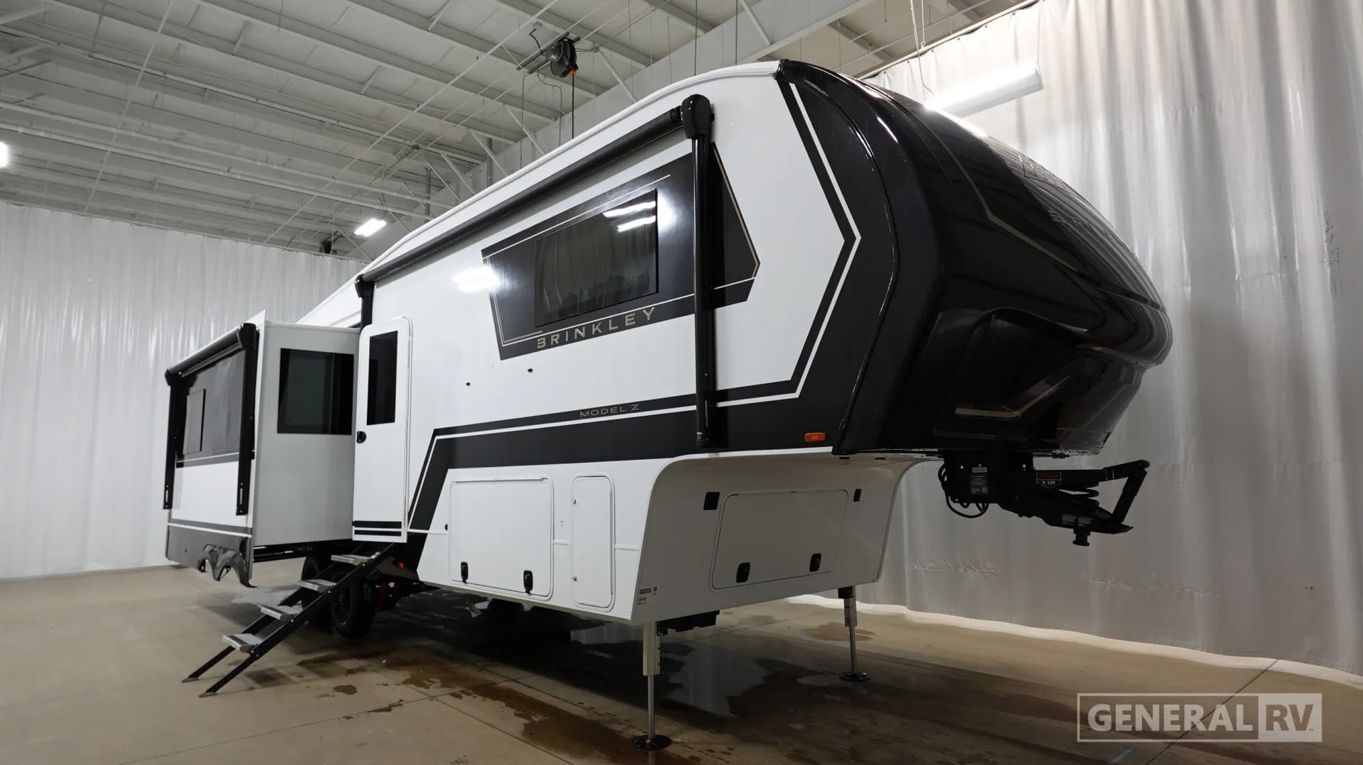 2026 Brinkley Model Z 3100 - Photo 2