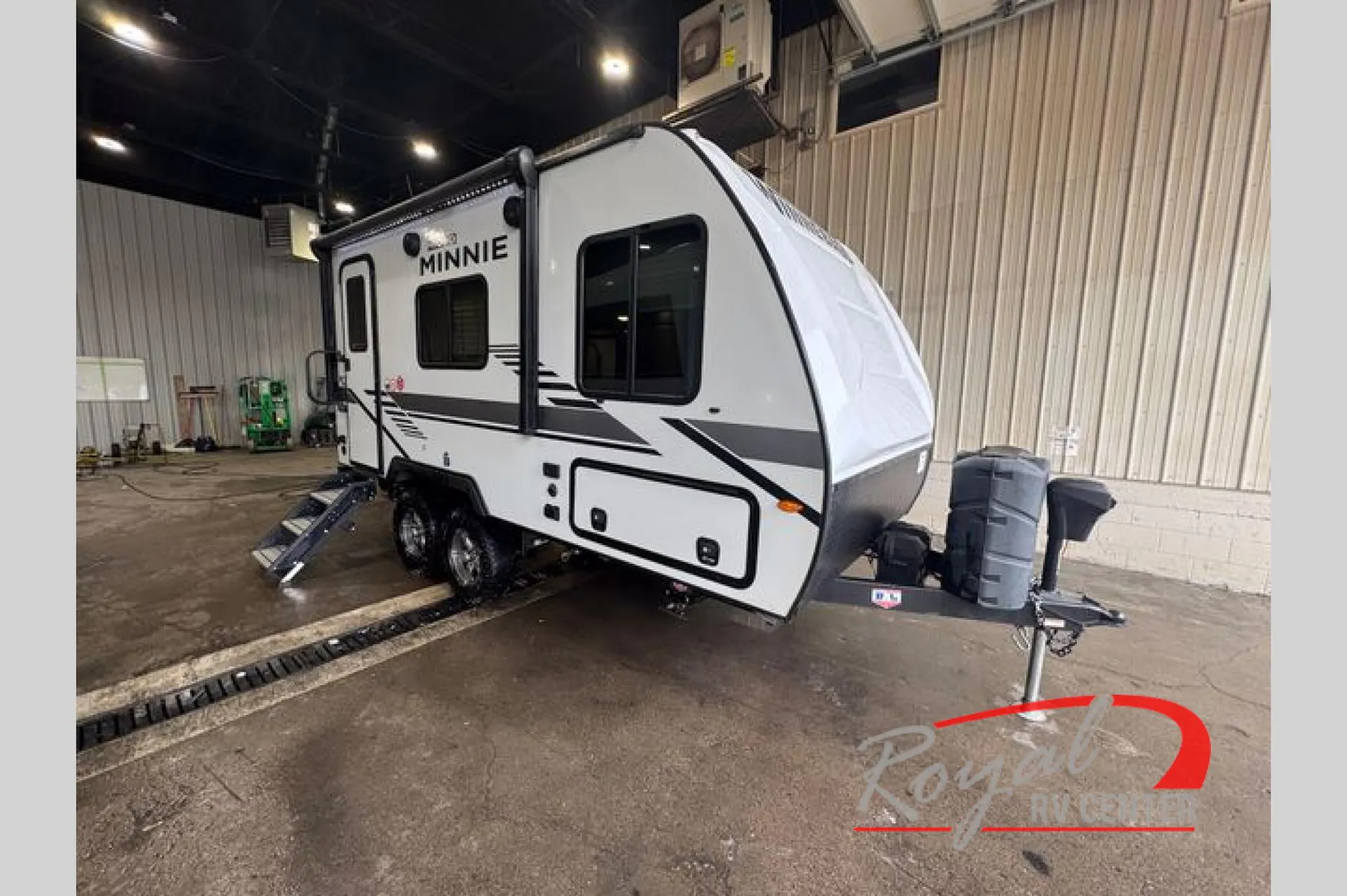 2022 Winnebago Micro Minnie 1708FB - Photo 2