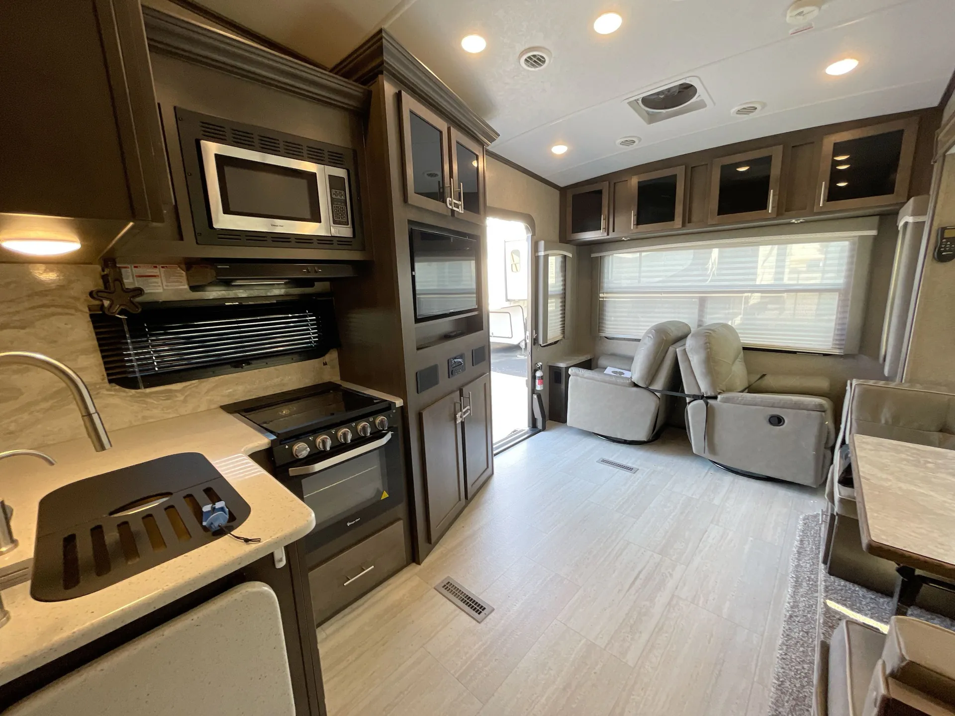 2020 Forest River Rockwood Ultra Lite 2441WS — living area main