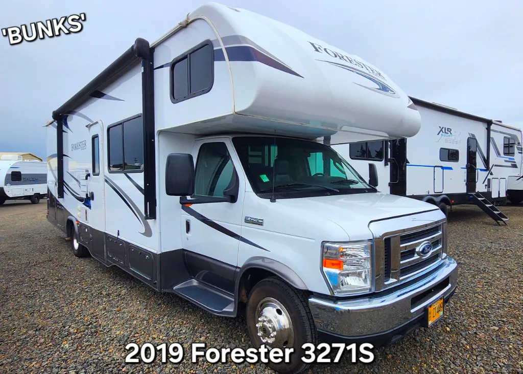 2019 Forest River Forester 3271S - Photo 2