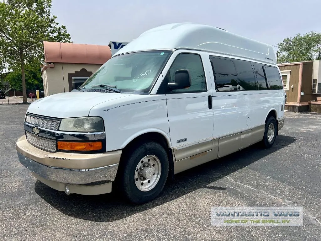 2010 Airstream Chevrolet Avenue - Main photo
