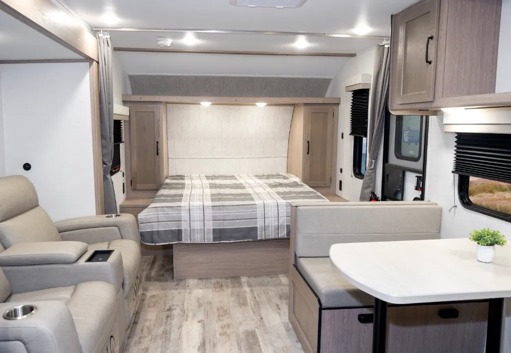 2026 Gulf Stream RV Ameri-Lite Ultra Lite 240RK - Photo 4