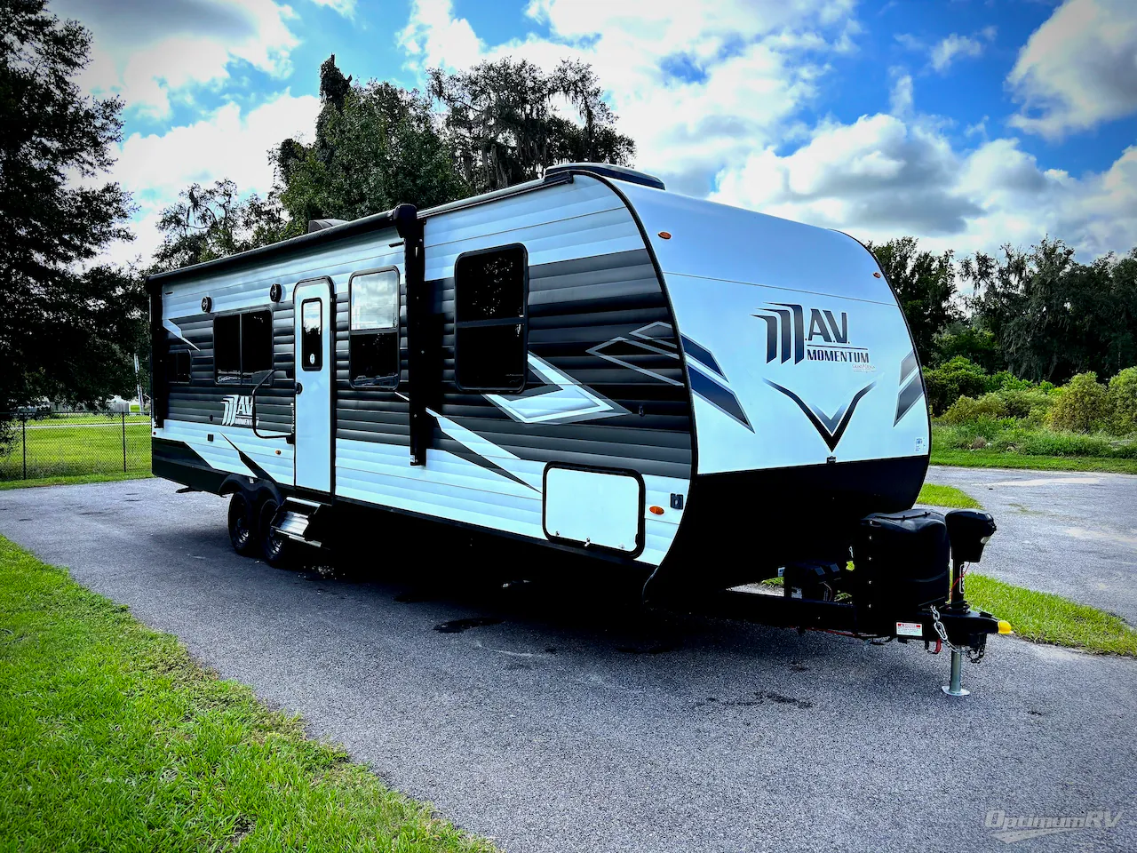2024 Grand Design Momentum MAV 27MAV - Photo 2