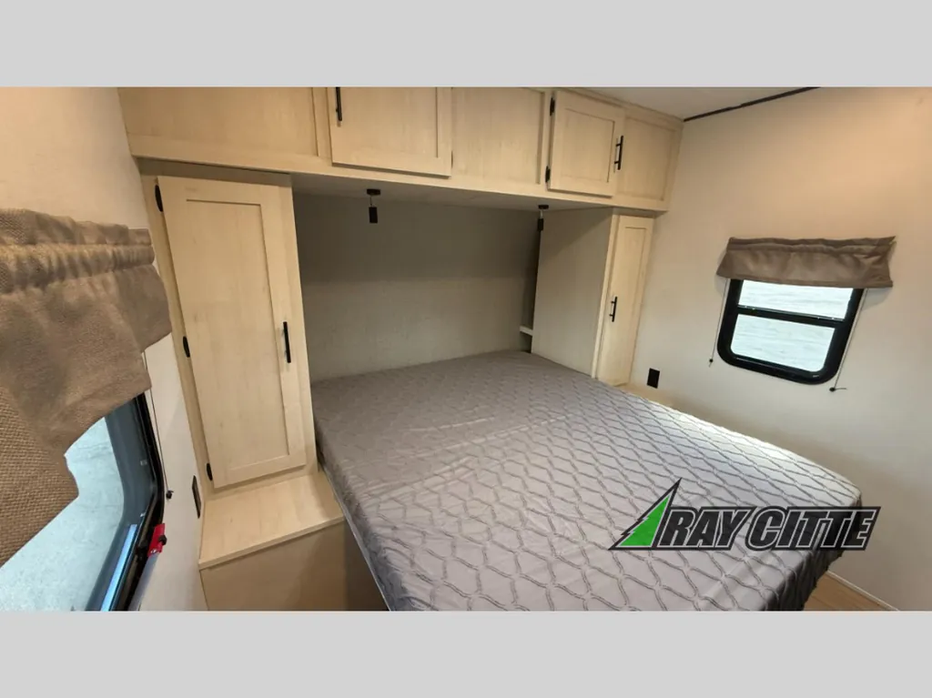 2027 Shasta RVs i-5 Edition 527BHS, Photos photo 36