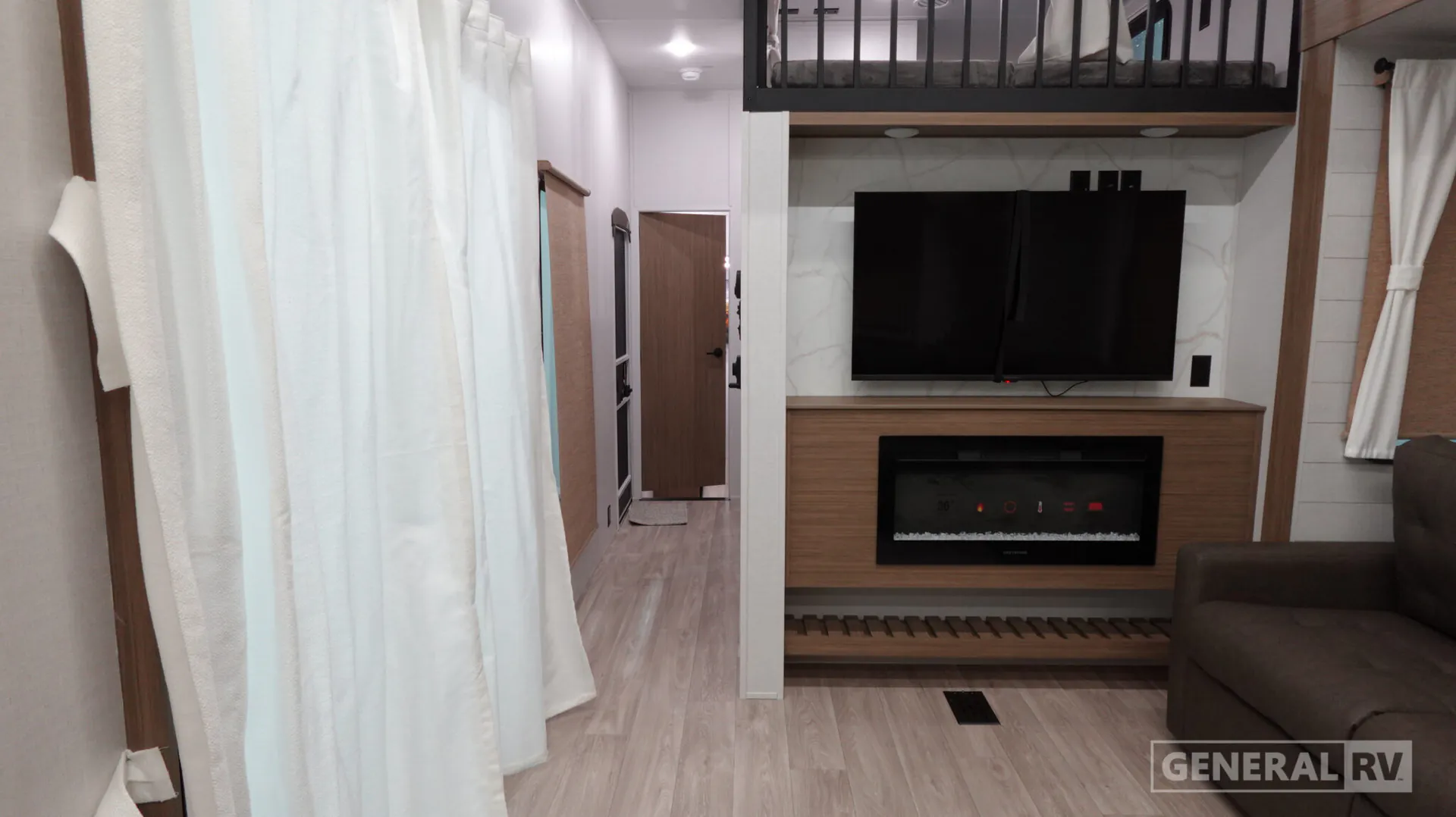 2027 Forest River Salem Grand Villa 40FKP - Photo 3