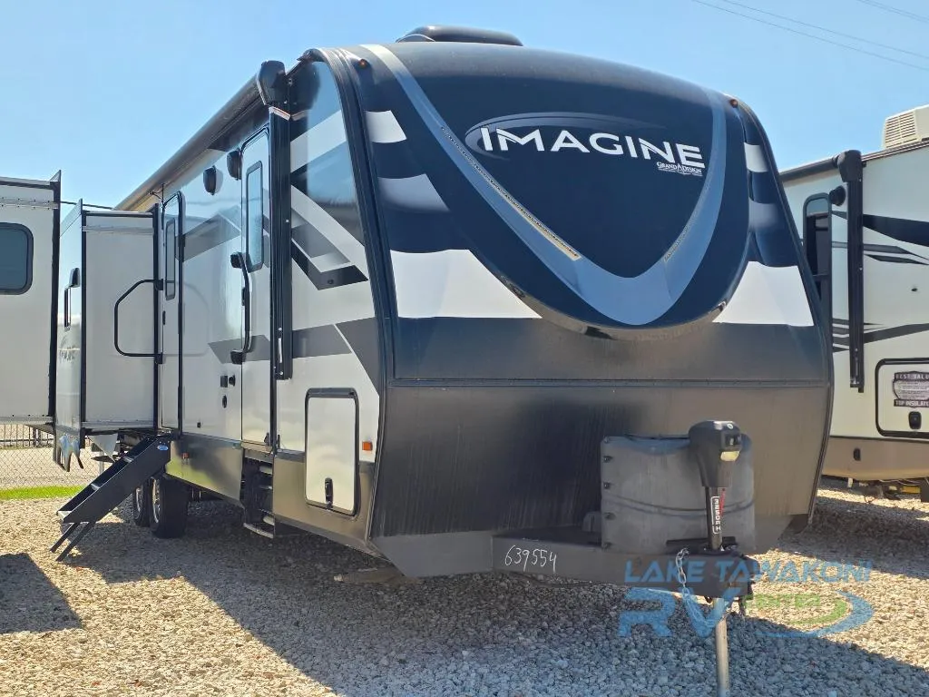 2022 Grand Design Imagine 3250BH - Photo 3