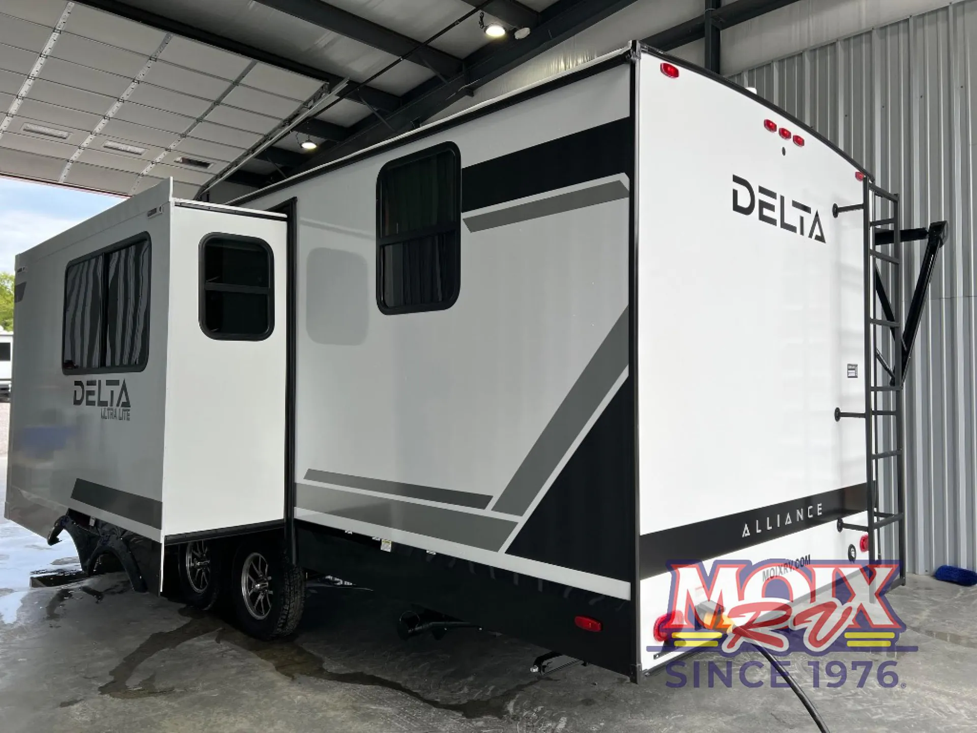 2026 Alliance RV Delta BH241 - Photo 4