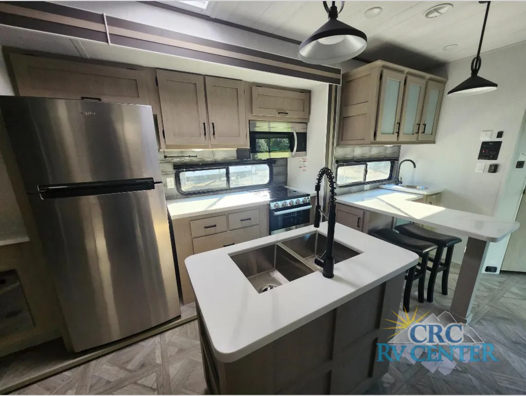 2023 Forest River Wildwood Lodge 40RLB, Photos photo 2