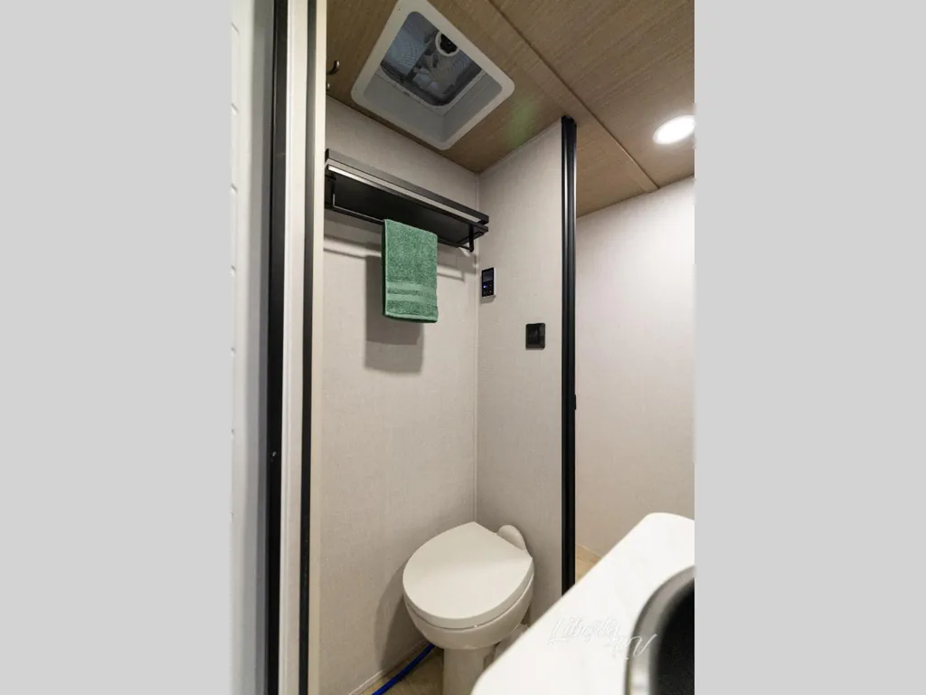 2027 Forest River Vibe 2900KB, Photos photo 15