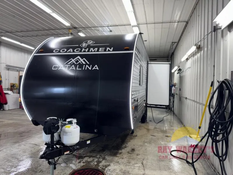 2026 Coachmen Catalina Summit Series 8 231MKS - Photo 3