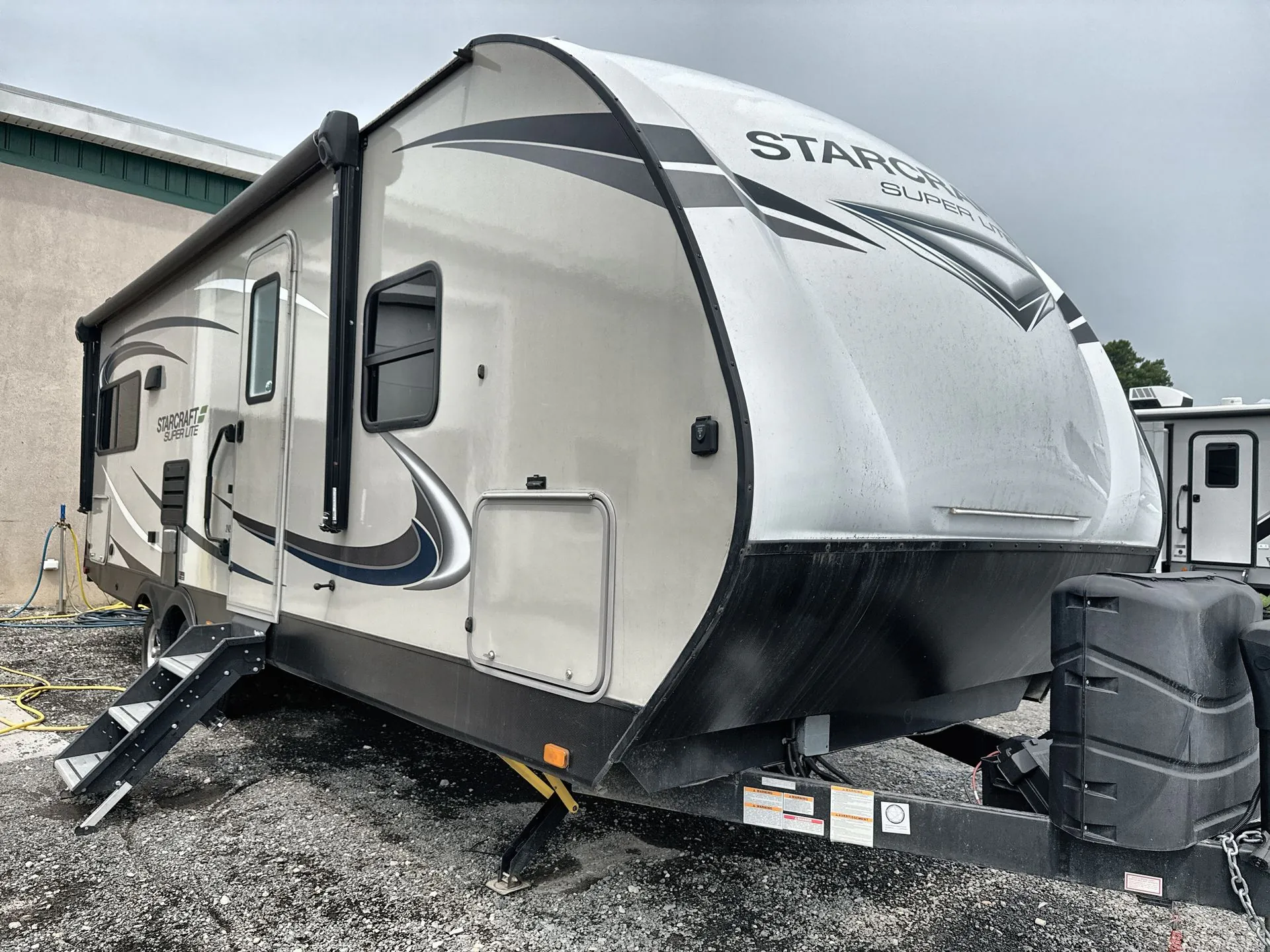 2021 Starcraft Super Lite 242RL - Photo 2