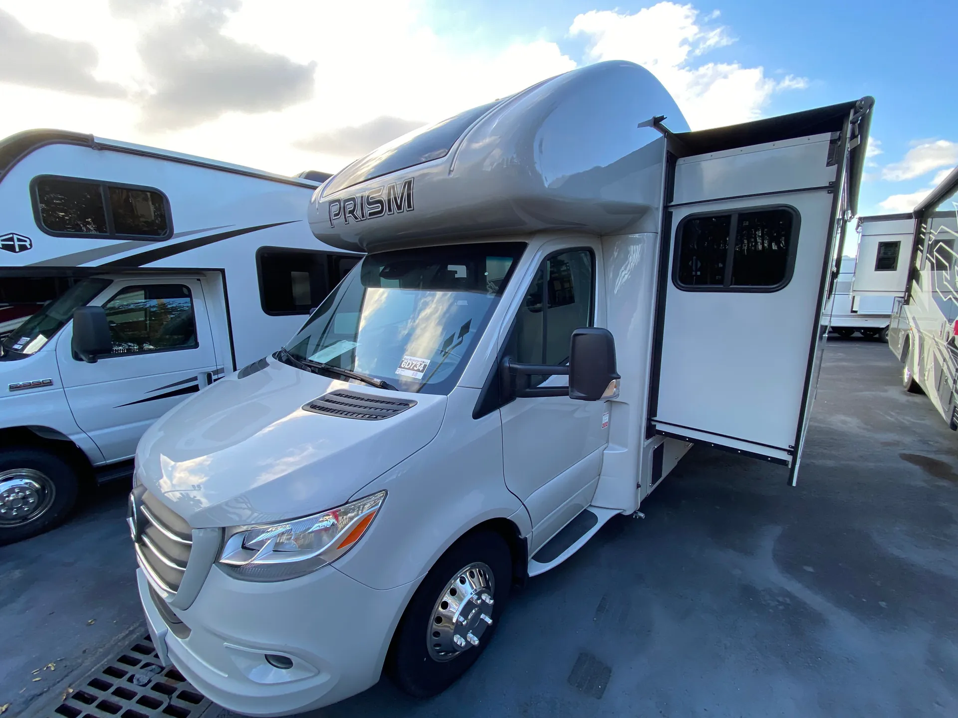 2025 Coachmen Prism Select 24FS - Photo 3