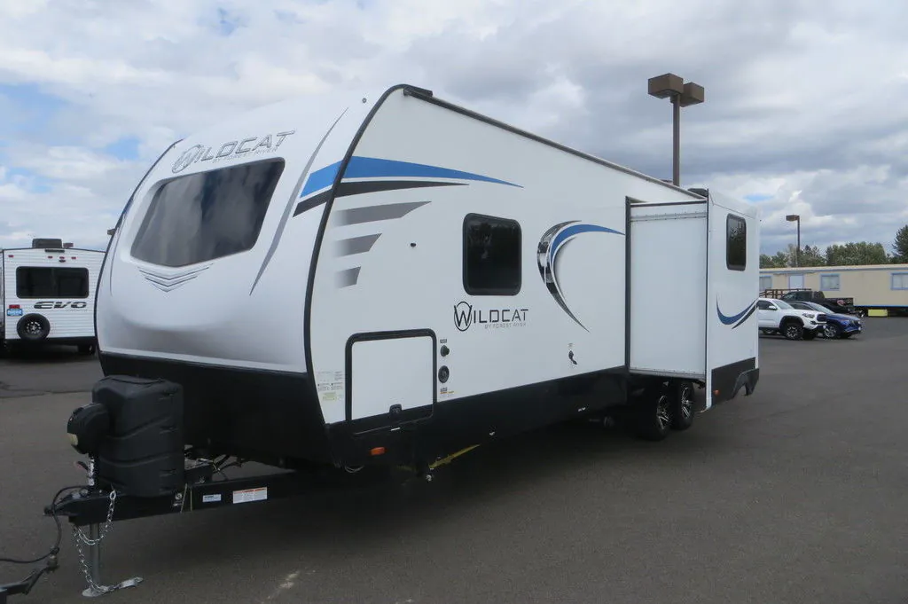 2021 Forest River Wildcat 303MBX, Photos photo 3