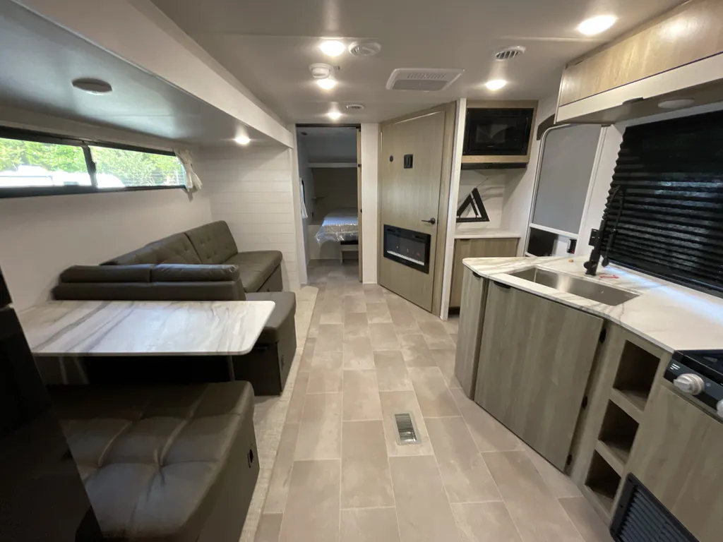2026 Forest River Airelume 325, Photos photo 11