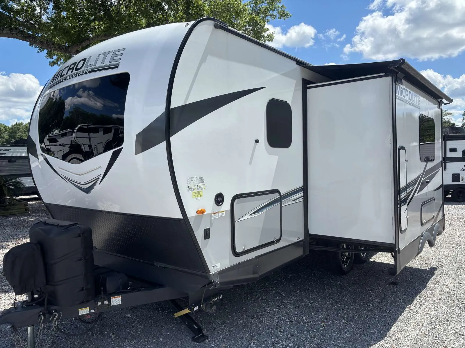 2022 FOREST RIVER MICRO LITE 21DS 21DS - Photo 2