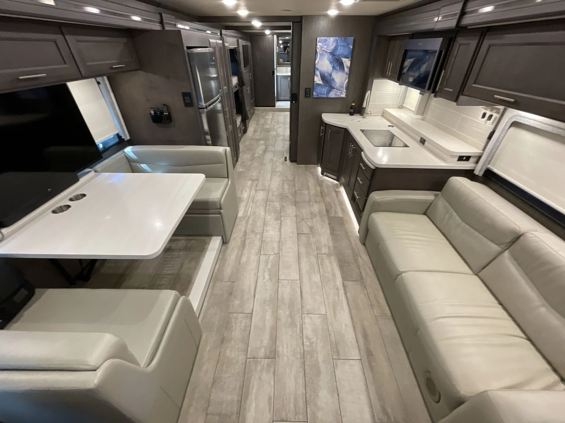 2021 Thor Motor Coach Aria 4000 — living area main