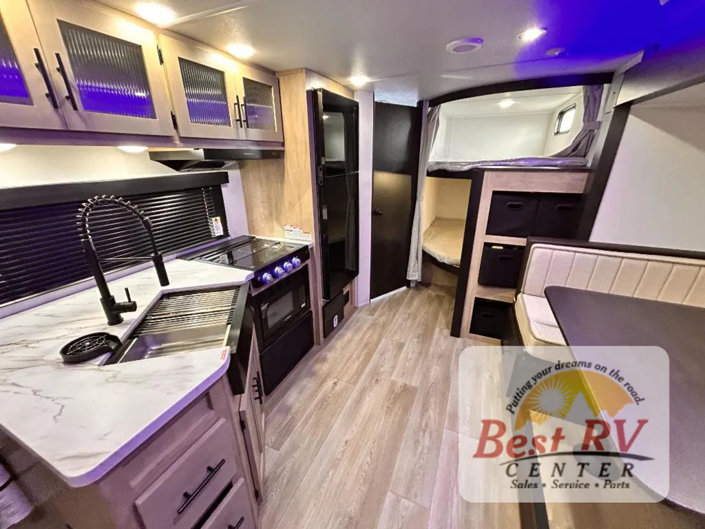 2027 Forest River Cherokee Grey Wolf 26KF, Photos photo 35