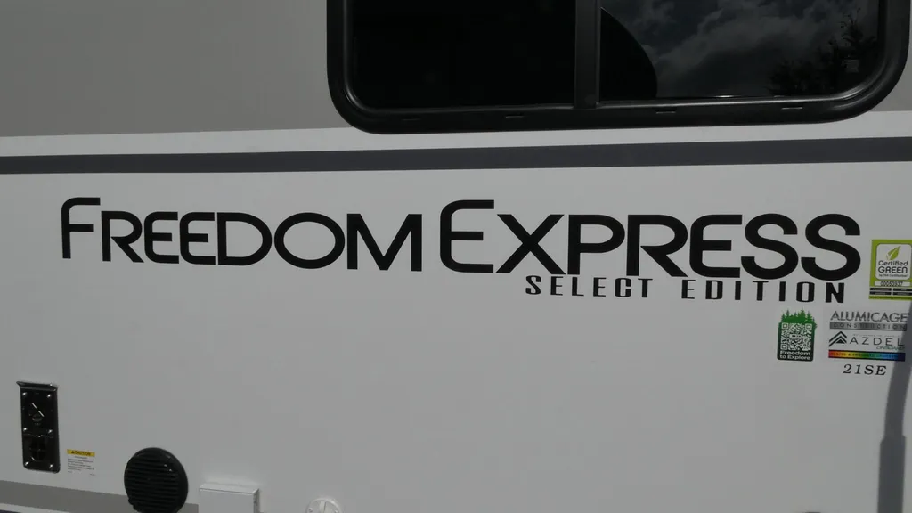 2026 Coachmen Freedom Express Select 21SE, Photos photo 24