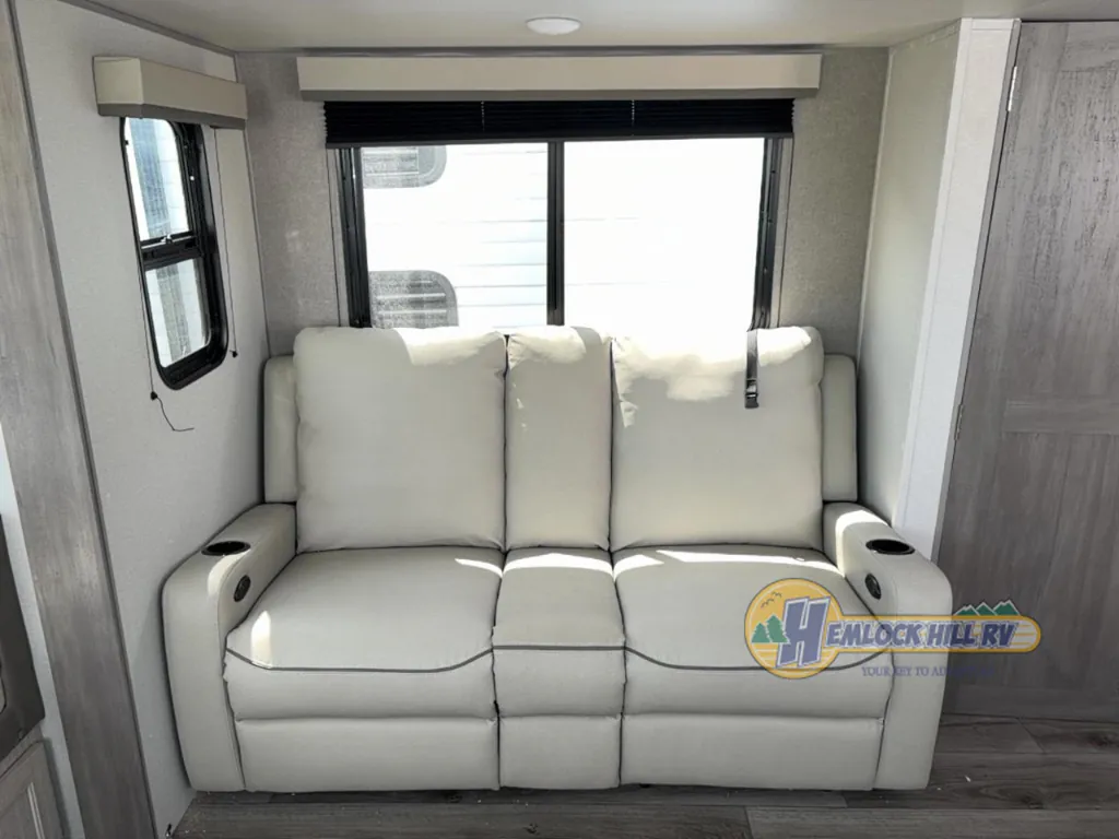 2026 Coachmen Catalina Legacy Edition 283RNR, Photos photo 19